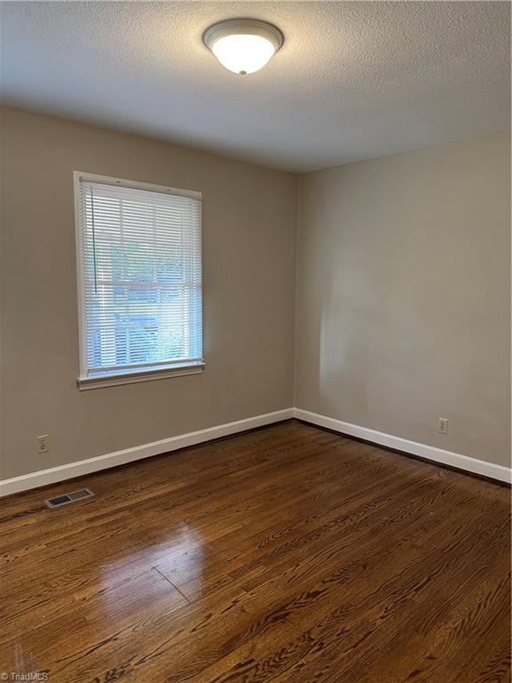 810 Polo Road Winston-Salem, NC 27106 - Photo 6 of 16 Gallery Image 6