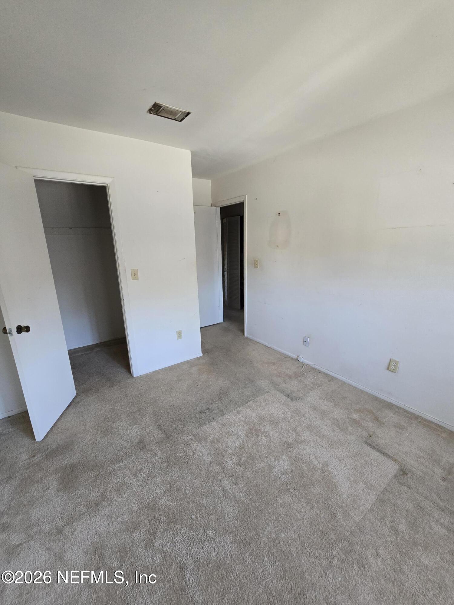 8880 Old Kings Road South, Unit 59 Jacksonville, FL 32257 - Photo 7 of 17 20251211_142553