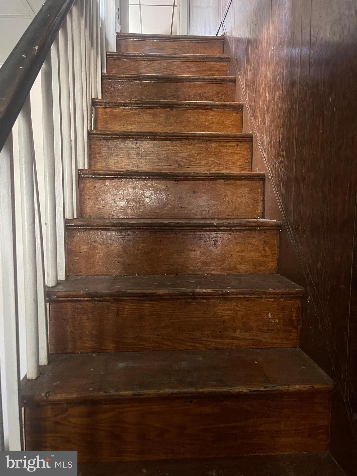 124 North 3rd Street Darby, PA 19023 - Photo 14 of 16 a close view of entryway