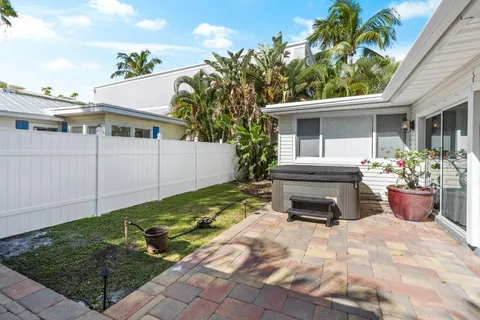 $2,499,000 | 126 Northeast 4th Avenue, Delray Beach, FL 33483
