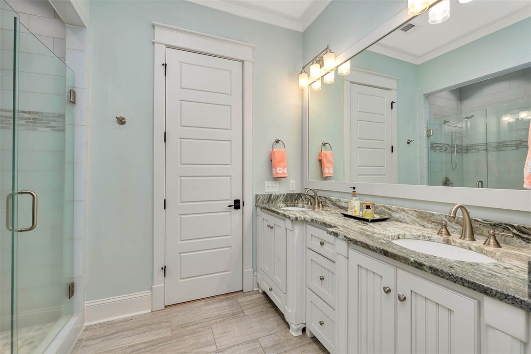 1005 Sinclair Pointe St. Simons Island, GA 31522 - Photo 16 of 31