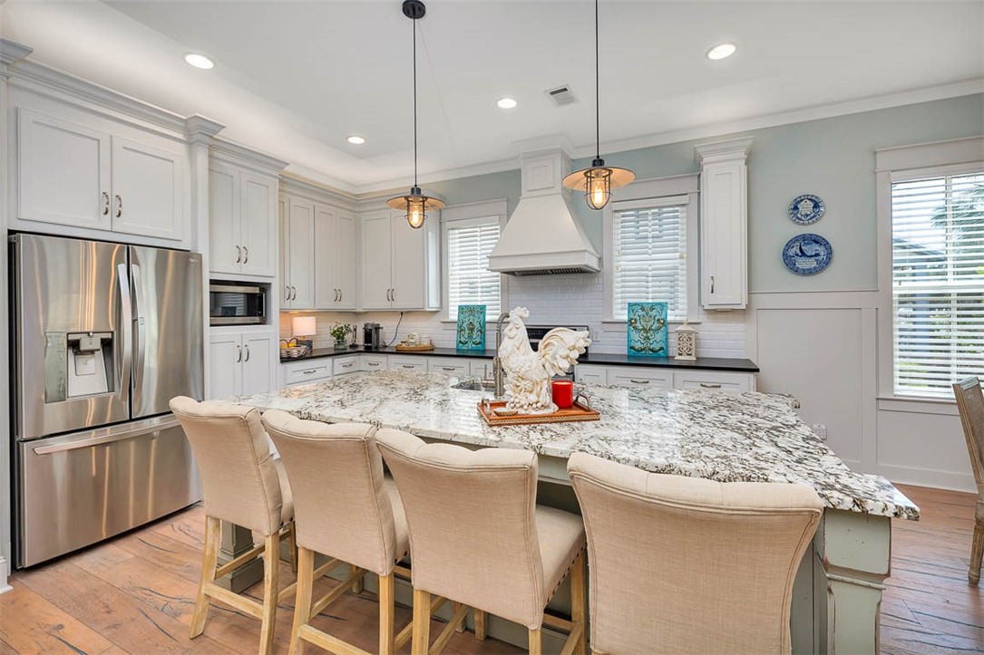 1005 Sinclair Pointe St. Simons Island, GA 31522 - Photo 9 of 31