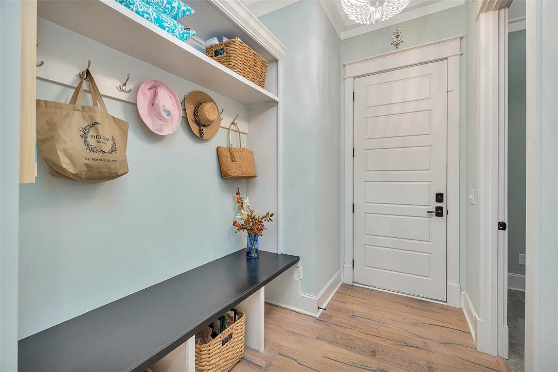 1005 Sinclair Pointe St. Simons Island, GA 31522 - Photo 10 of 31