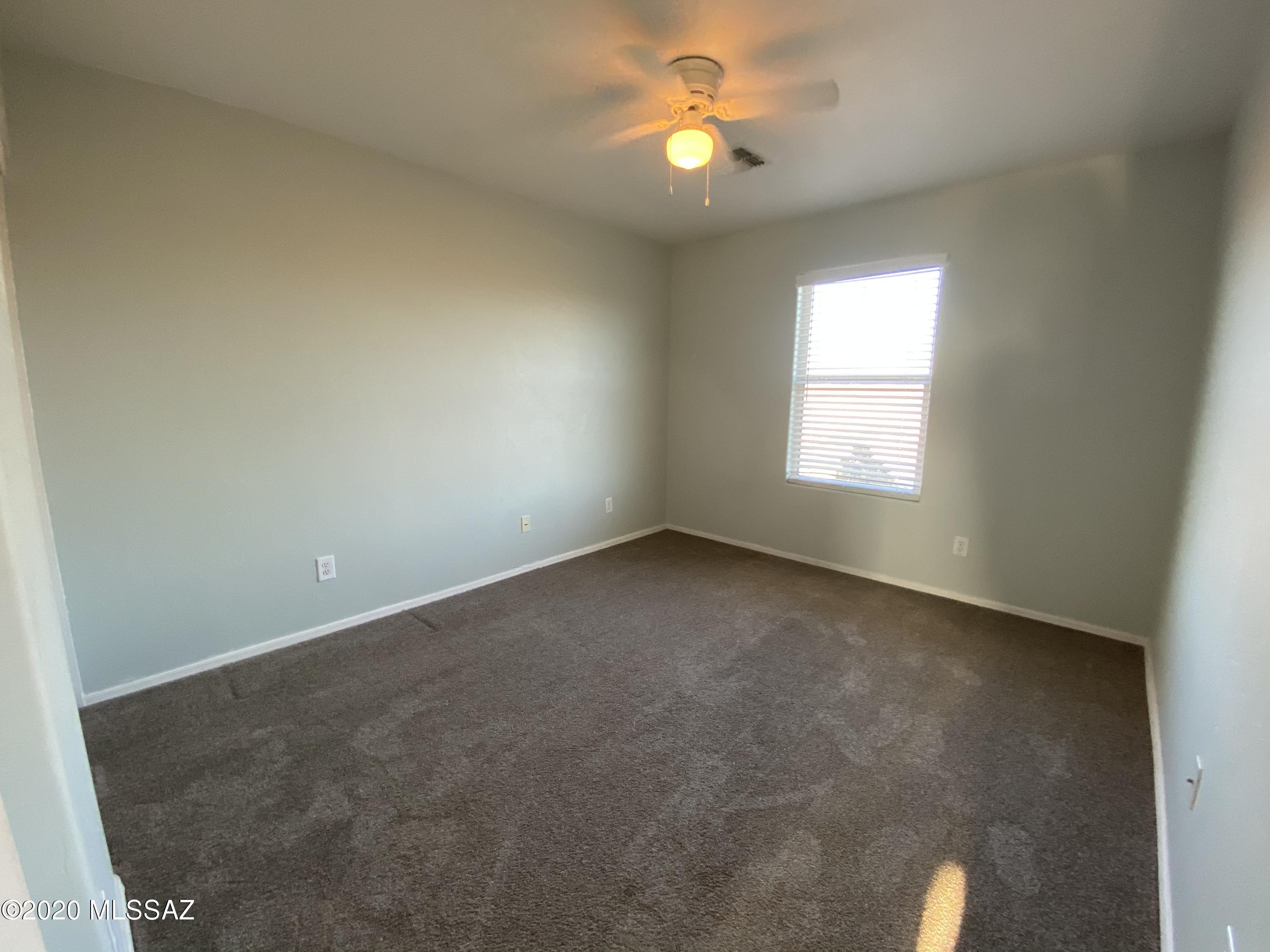 6885 South Harrier Loop Tucson, AZ 85756 - Photo 8 of 16