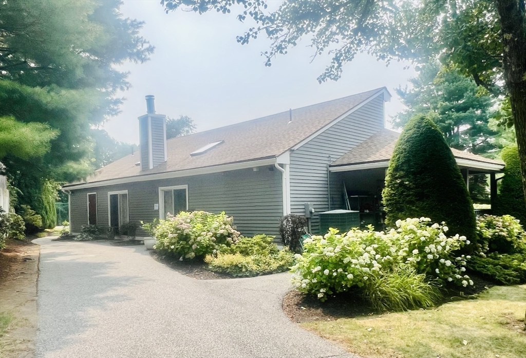 23 Marion Road, Unit B Salem, MA 01970 - Photo 24 of 31