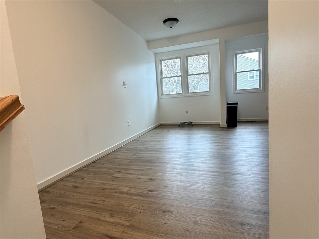 23 Marion Road, Unit B Salem, MA 01970 - Photo 5 of 31