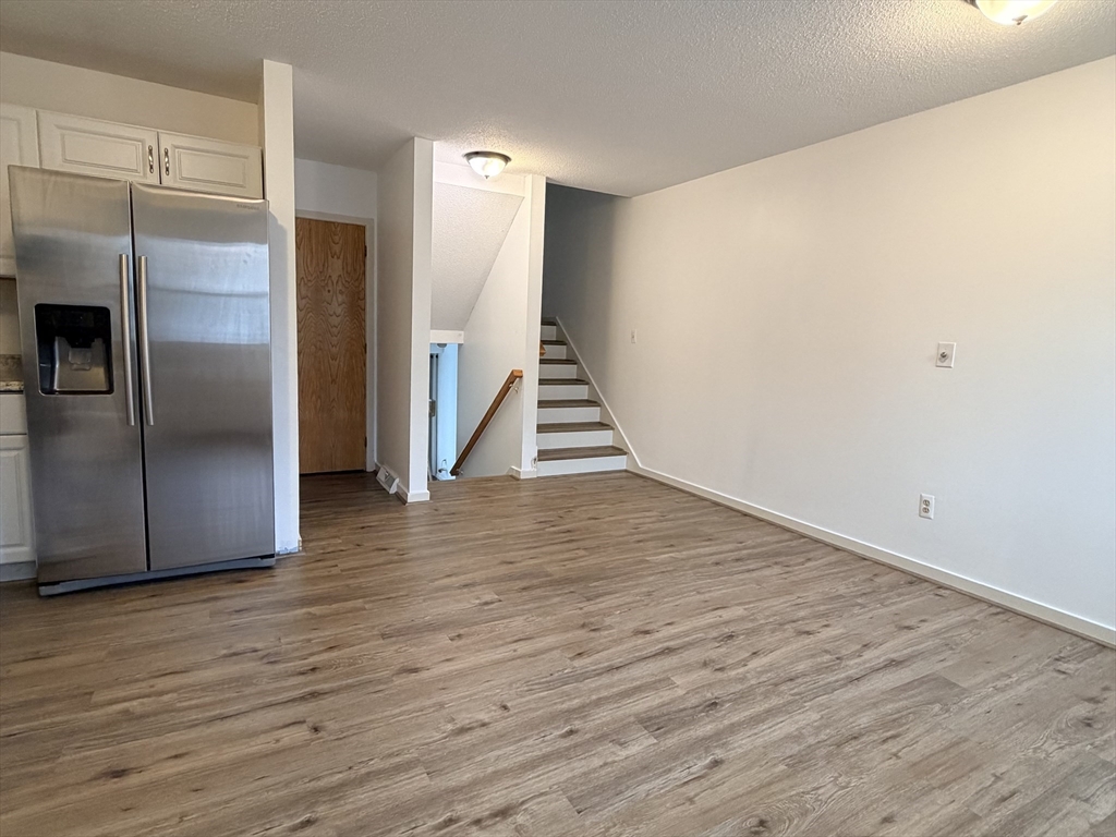 23 Marion Road, Unit B Salem, MA 01970 - Photo 6 of 31
