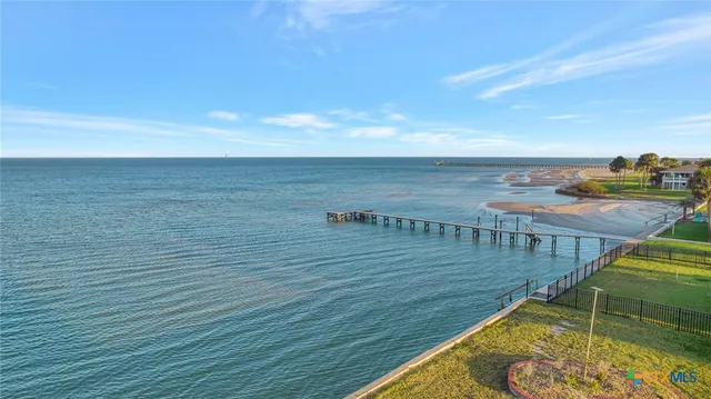 $1,399,900 | 902 Washington Street, Port O'Connor, TX 77982