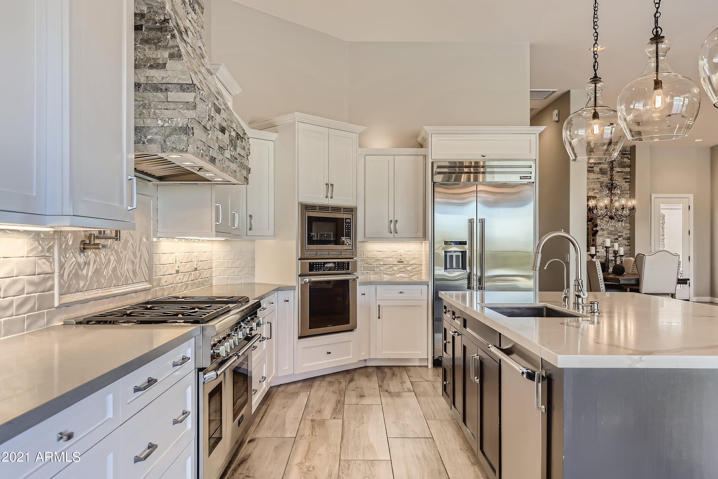 621 West Rock View Road Phoenix, AZ 85085 - Photo 12 of 40 Kitchen