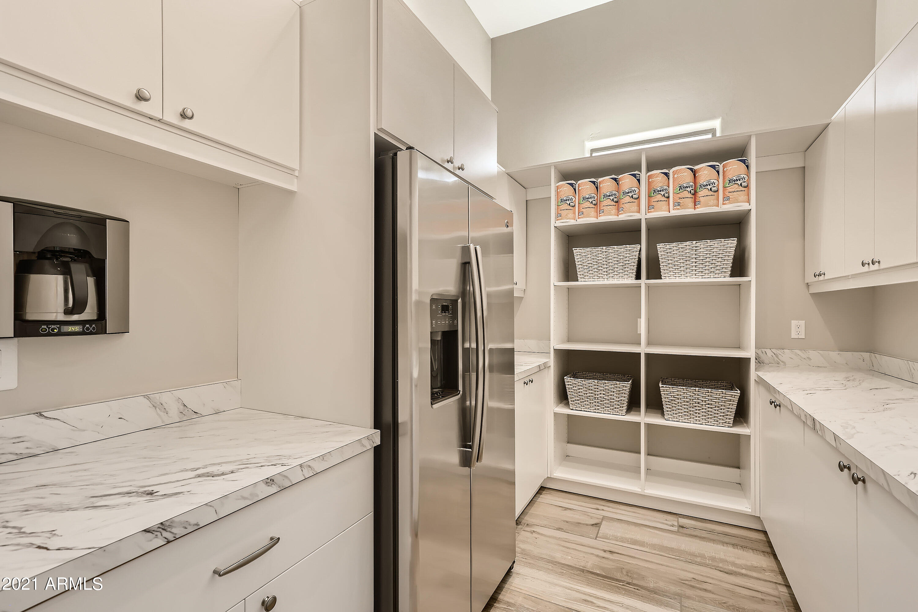 621 West Rock View Road Phoenix, AZ 85085 - Photo 16 of 40 Pantry
