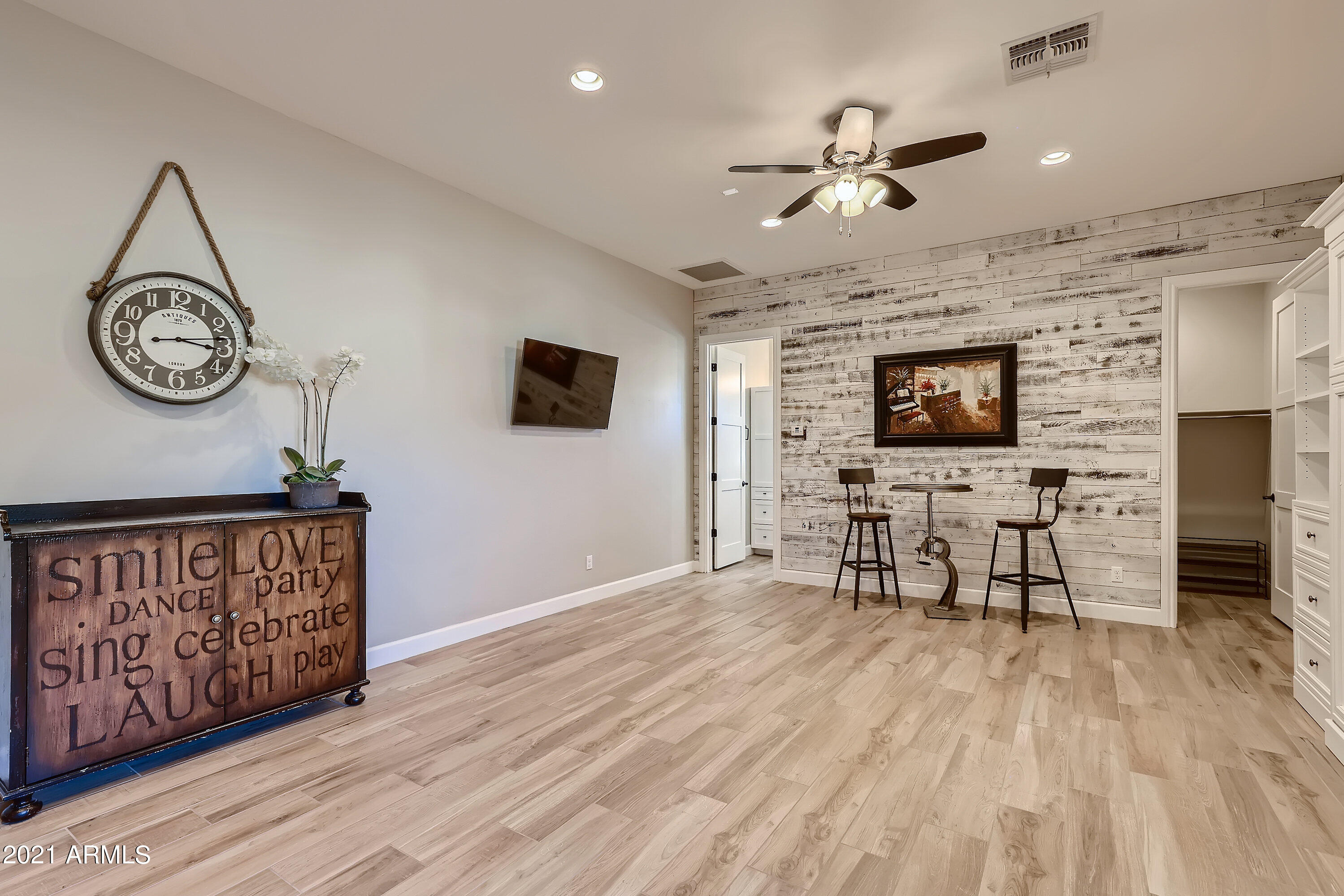621 West Rock View Road Phoenix, AZ 85085 - Photo 39 of 40 Casita