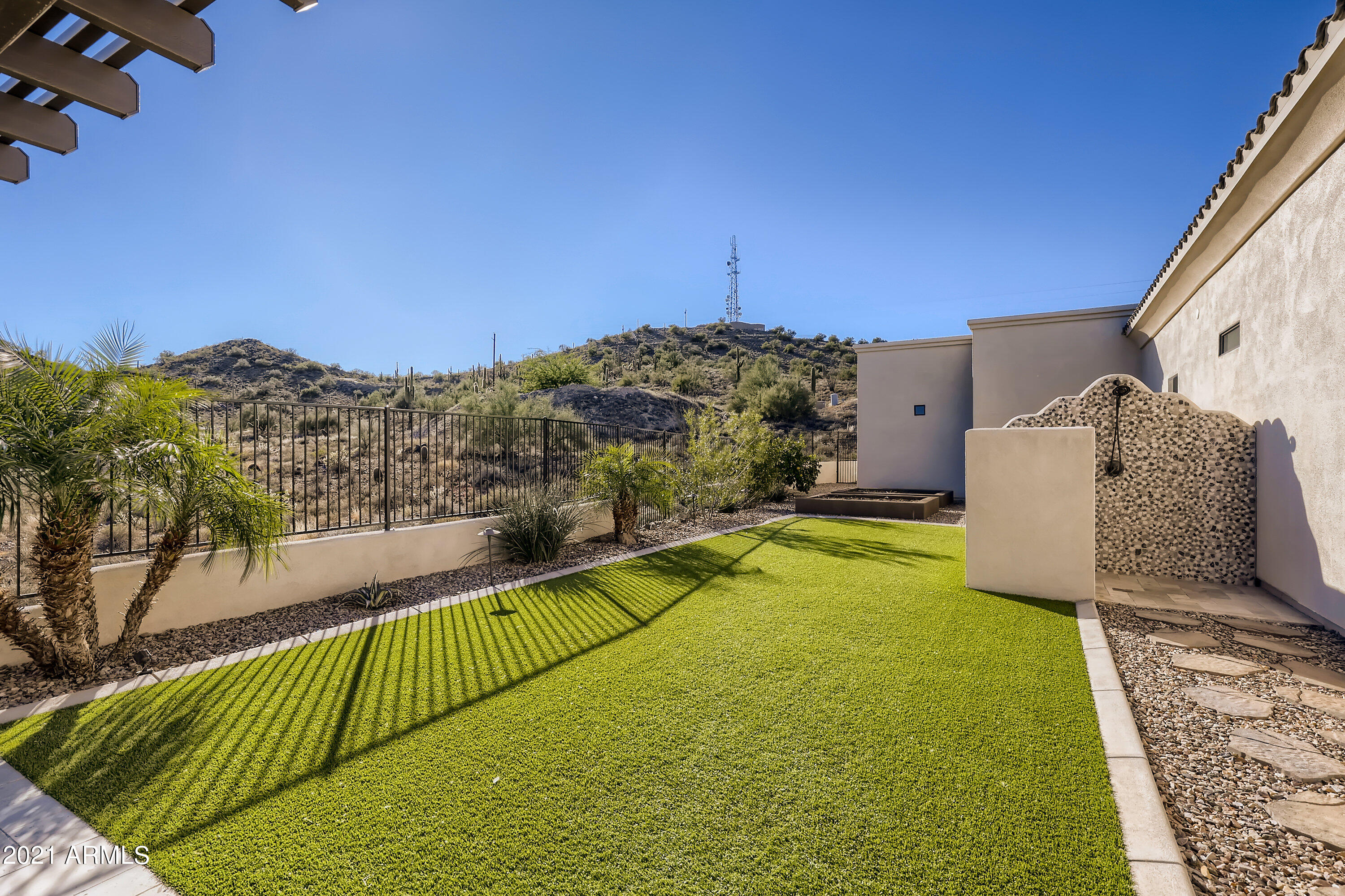 621 West Rock View Road Phoenix, AZ 85085 - Photo 7 of 40 South back yard