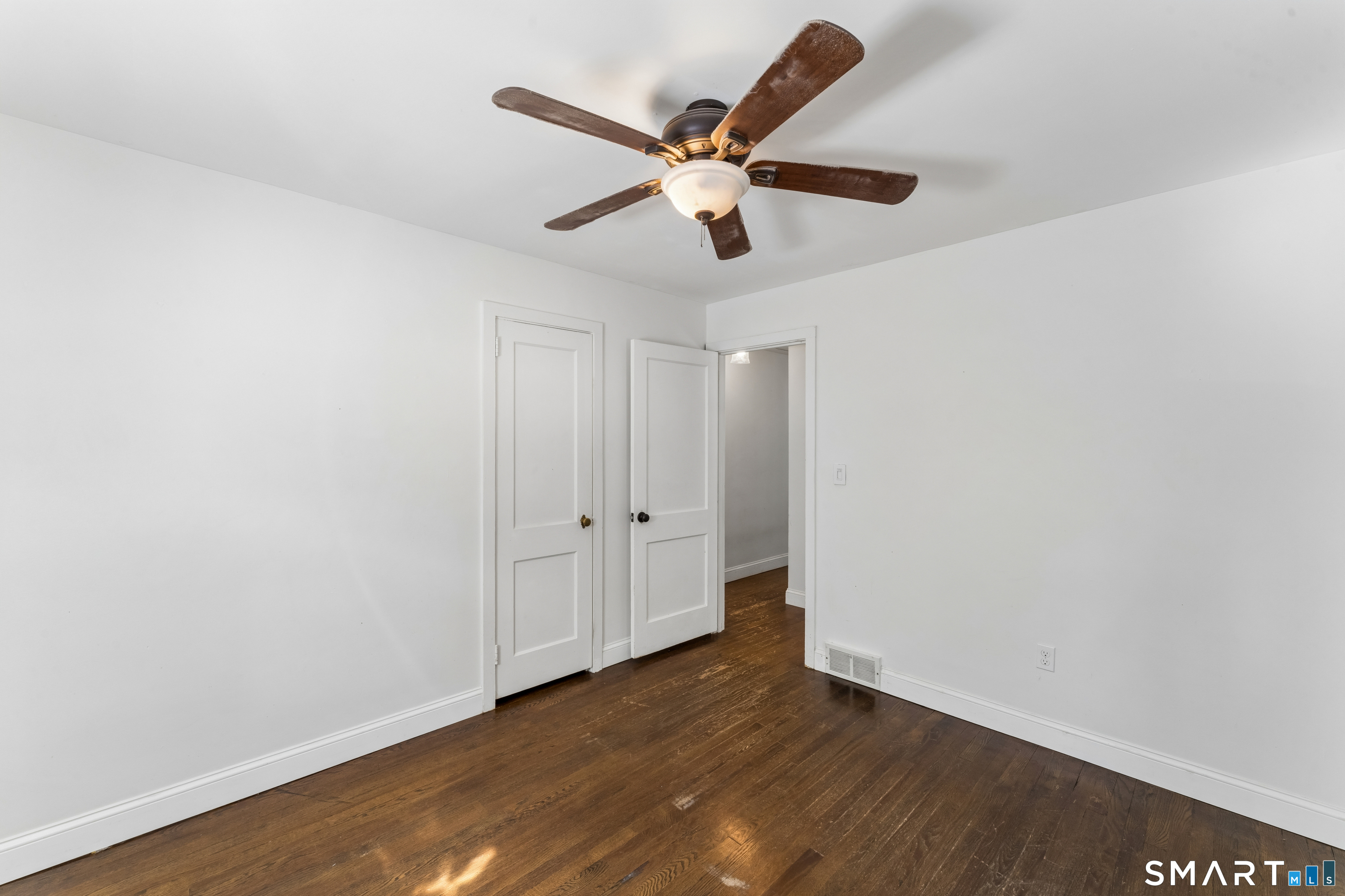 18 Southgate Road Trumbull, CT 06611 - Photo 17 of 30 Gallery Image 17