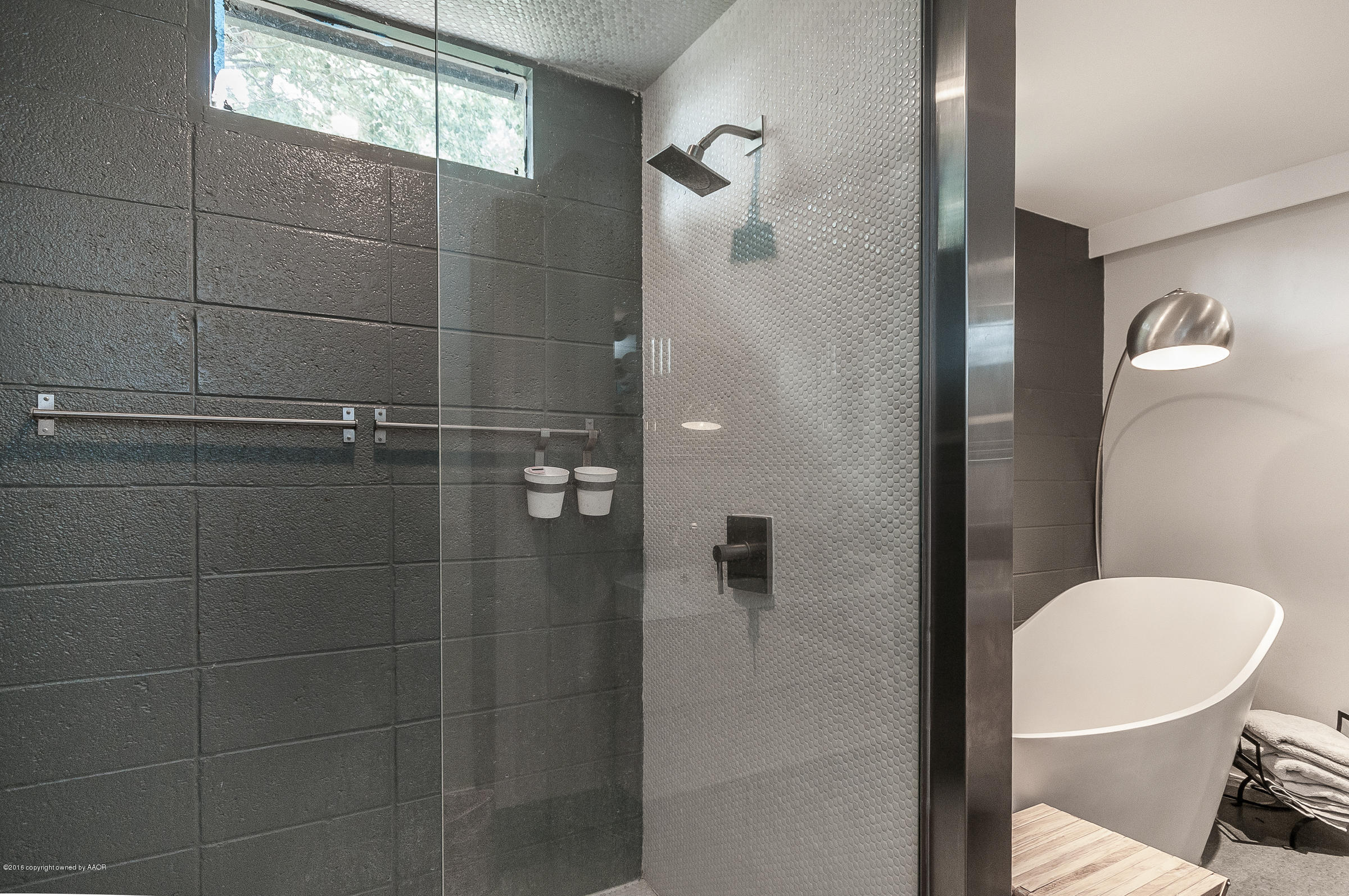 4216 Gem Lake Road Amarillo, TX 79106 - Photo 15 of 29 Master Shower