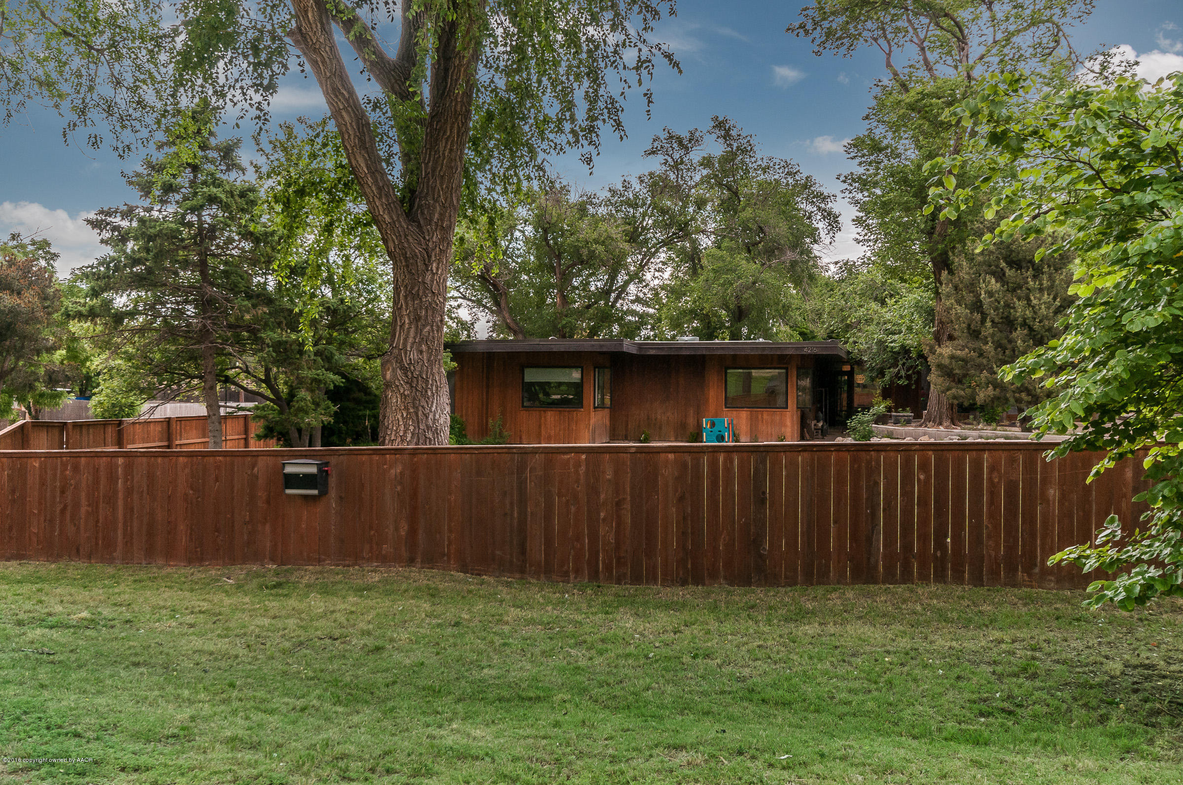 4216 Gem Lake Road Amarillo, TX 79106 - Photo 21 of 29 Side