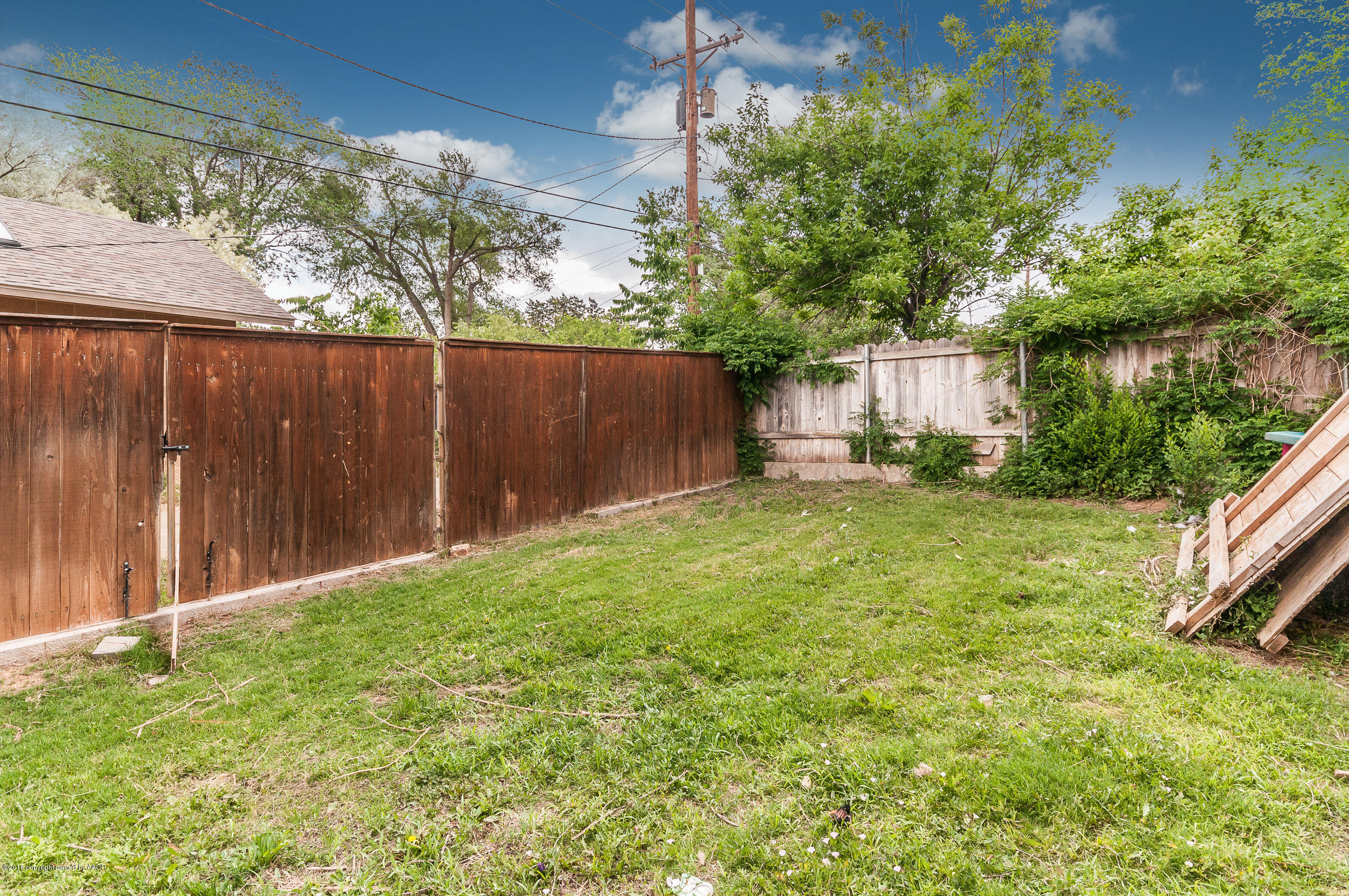 4216 Gem Lake Road Amarillo, TX 79106 - Photo 28 of 29 Dog Run