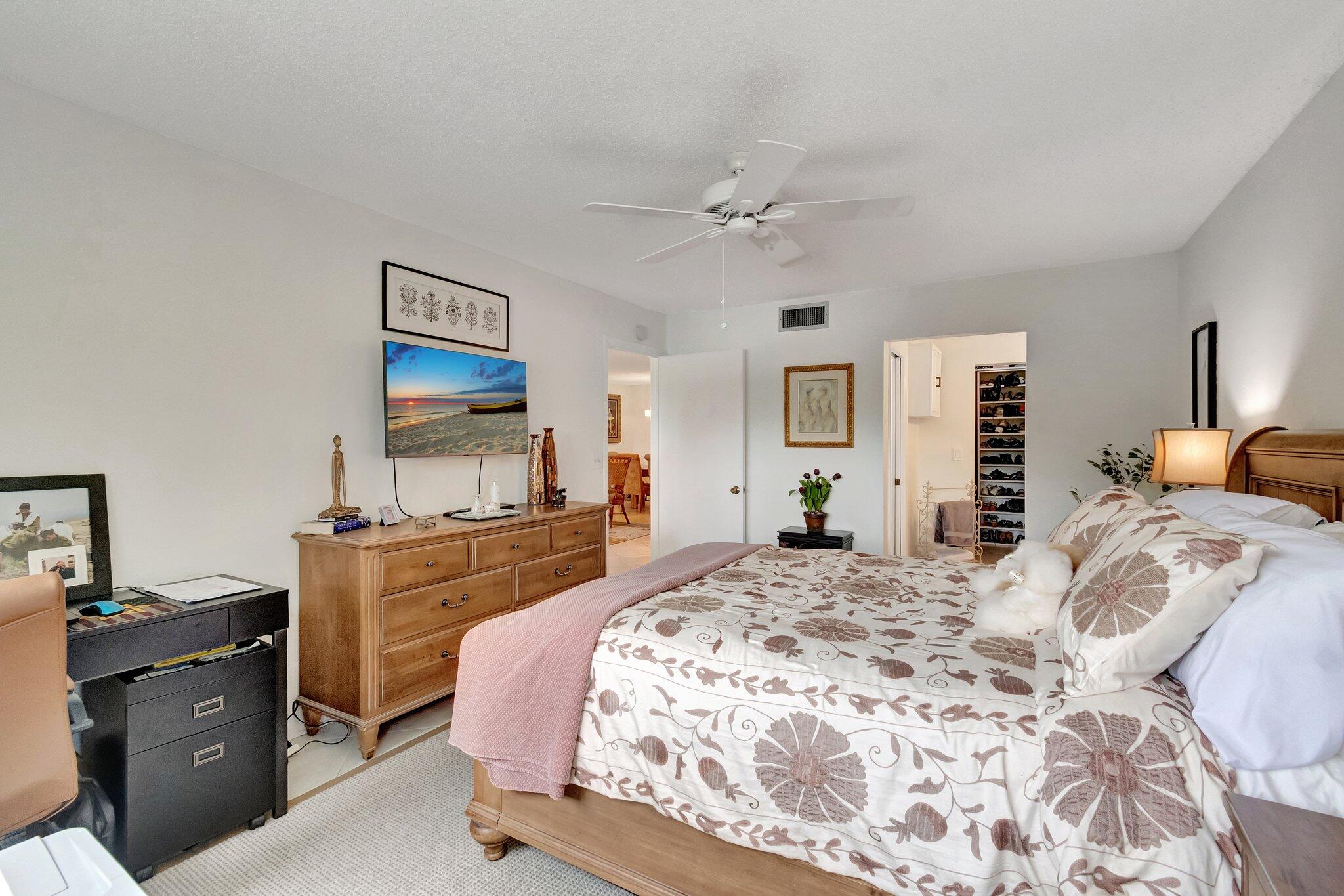 15075 Witney Road, Unit 212 Delray Beach, FL 33484 - Photo 30 of 72 37-web-or-mls-DSC_9135