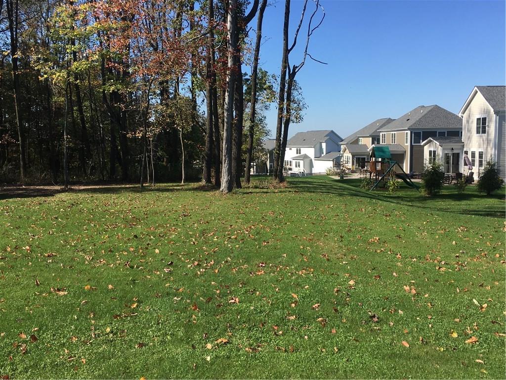 125 Vista Ridge Lane Valencia, PA 16059 - Photo 3 of 25