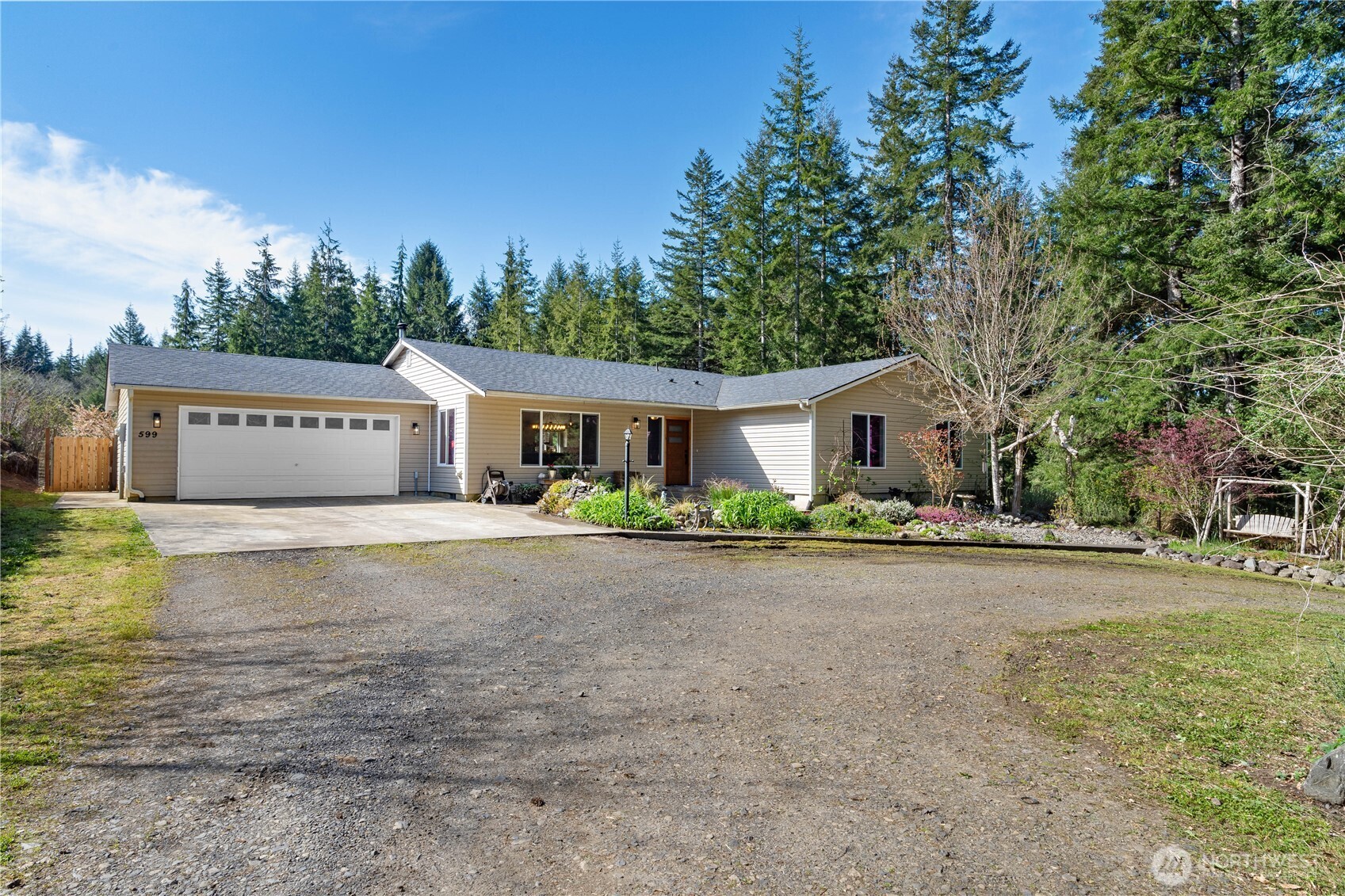 599 Ocean Beach Road Hoquiam, WA 98550 - Photo 1 of 40 Gallery Image 1