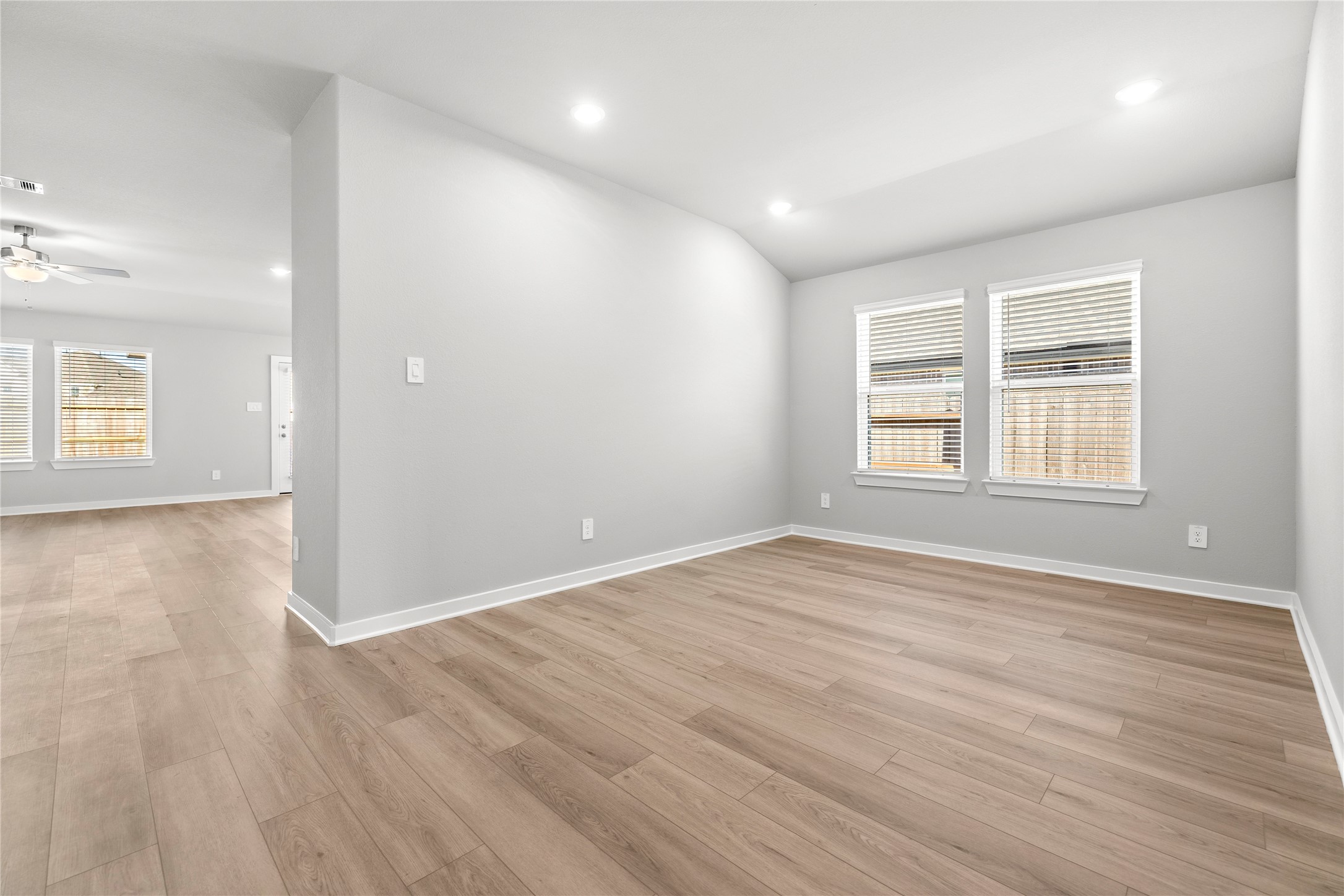 2635 Wastelbread Lane Rosenberg, TX 77471 - Photo 4 of 27