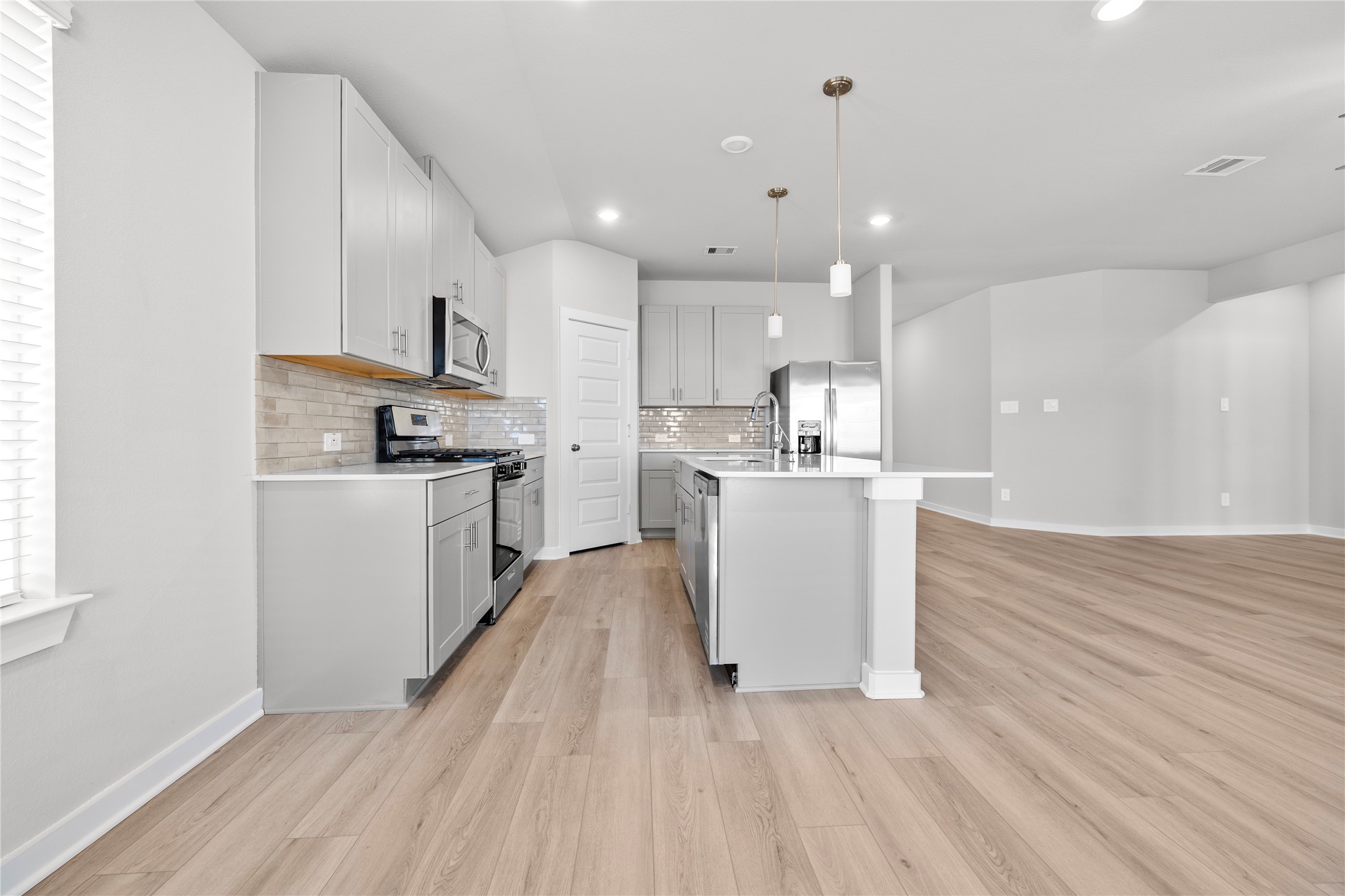 2635 Wastelbread Lane Rosenberg, TX 77471 - Photo 10 of 27