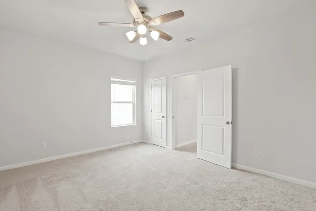 $2,399 | 209 Banyon Drive, Georgetown, TX 78628