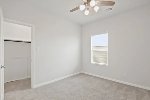 $2,339 | 209 Banyon Drive, Georgetown, TX 78628