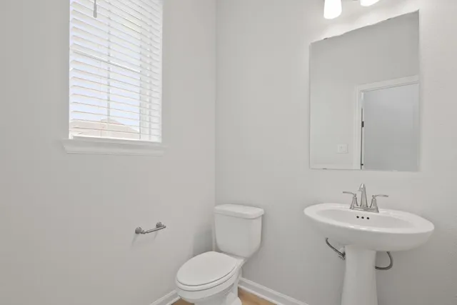 $2,399 | 209 Banyon Drive, Georgetown, TX 78628