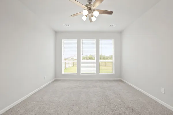 $2,339 | 209 Banyon Drive, Georgetown, TX 78628