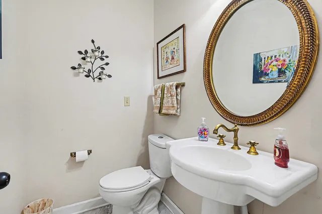 $549,990 | 2414 Highway 48 North, Dickson, TN 37055