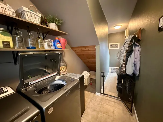 $219,000 | 101 Axel Avenue East, Grove City, MN 56243