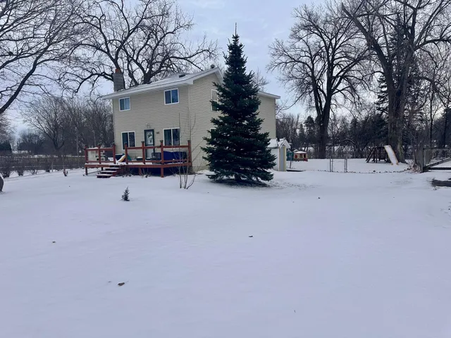 $219,000 | 101 Axel Avenue East, Grove City, MN 56243