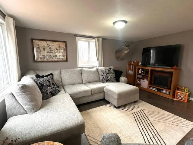 $219,000 | 101 Axel Avenue East, Grove City, MN 56243