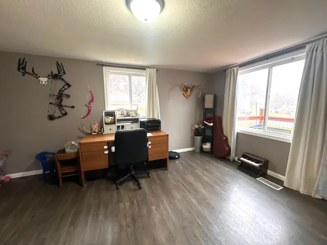 $219,000 | 101 Axel Avenue East, Grove City, MN 56243