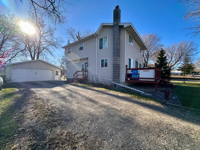 $219,000 | 101 Axel Avenue East, Grove City, MN 56243