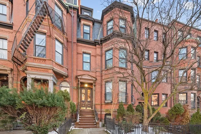 $8,650,000 | 365 Beacon Street, Boston, MA 02116