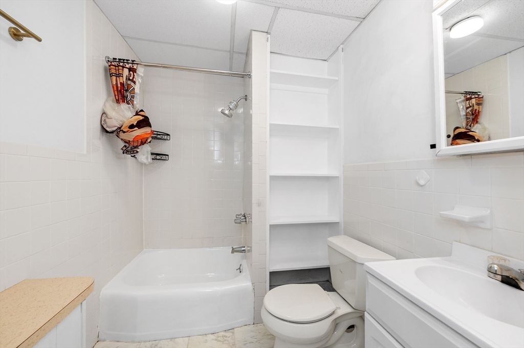 365 Beacon Street Boston, MA 02116 - Photo 22 of 36