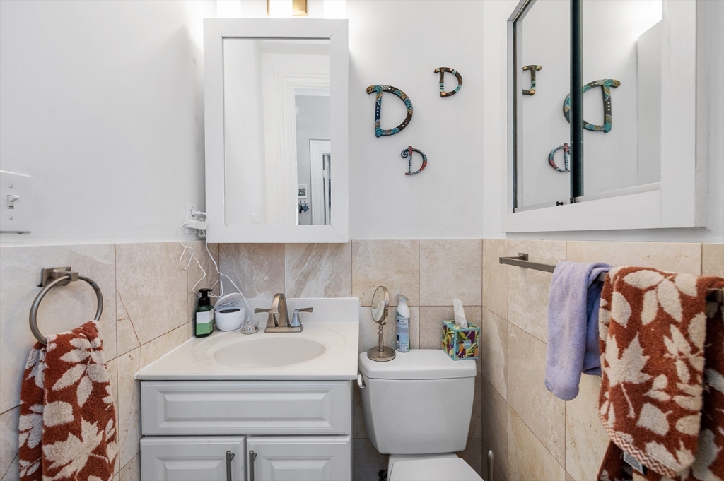 365 Beacon Street Boston, MA 02116 - Photo 25 of 36