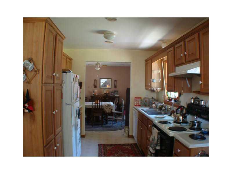 46 Mill Creek Road Spruce Head, ME 04859 - Photo 4 of 20 Kitchen.