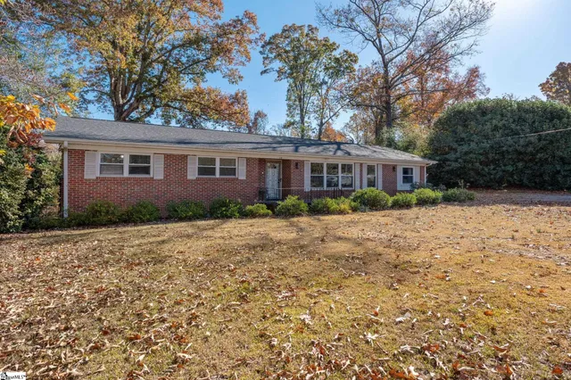 $290,000 | 112 Dogwood Lane, Greer, SC 29651