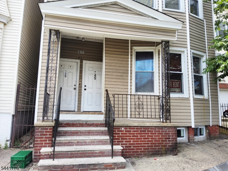 45 Winans Avenue, Unit 1 Newark, NJ 07108 - Photo 2 of 20