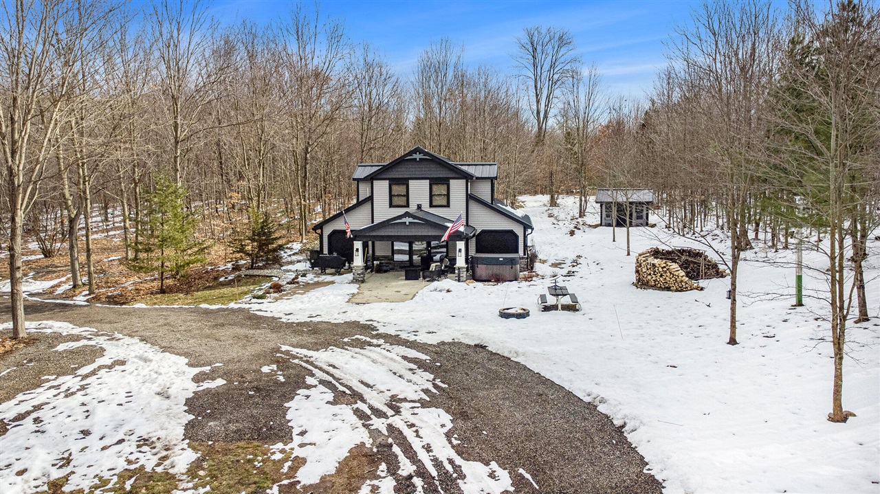 8851 East 8 Mile Road Luther, MI 49656 - Photo 11 of 35