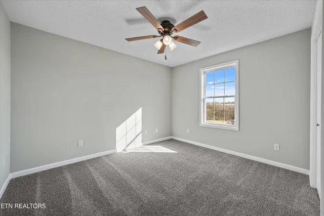 $600,000 | 252 Perkins Lane, Jacksboro, TN 37757