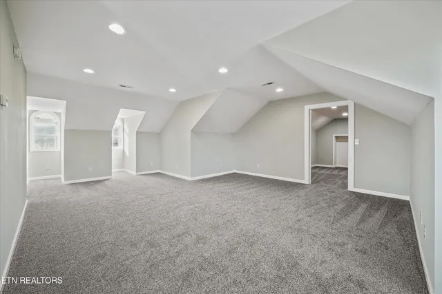 $600,000 | 252 Perkins Lane, Jacksboro, TN 37757