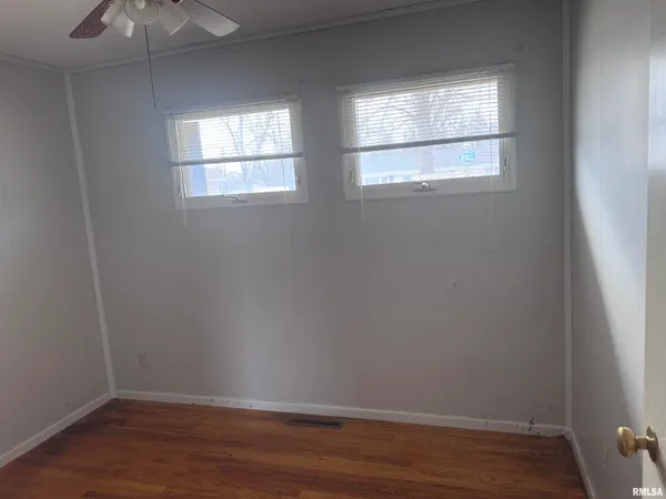 $73,500 | 16 Arizona Drive, Decatur, IL 62526