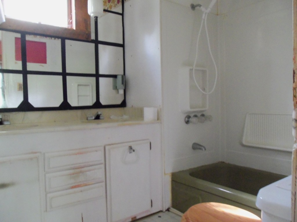 23 Camp Road Sturbridge, MA 01518 - Photo 19 of 25 Gallery Image 19
