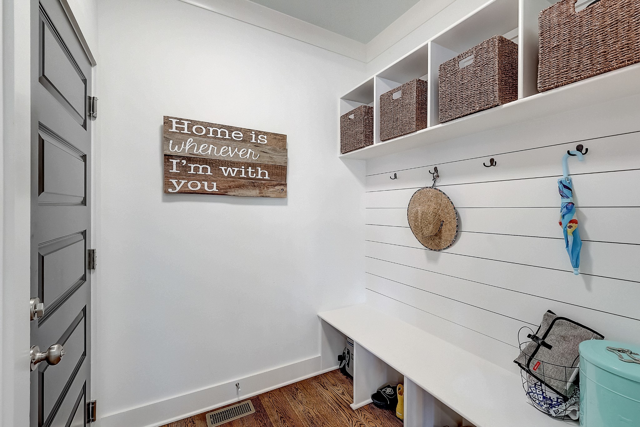 2010 Sheridan Road Nashville, TN 37206 - Photo 23 of 62 a bathroom with a sink and a mirror