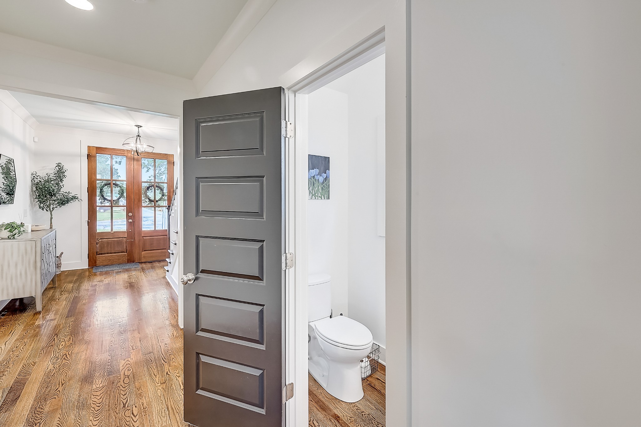 2010 Sheridan Road Nashville, TN 37206 - Photo 10 of 62 a bathroom with a toilet and a shower