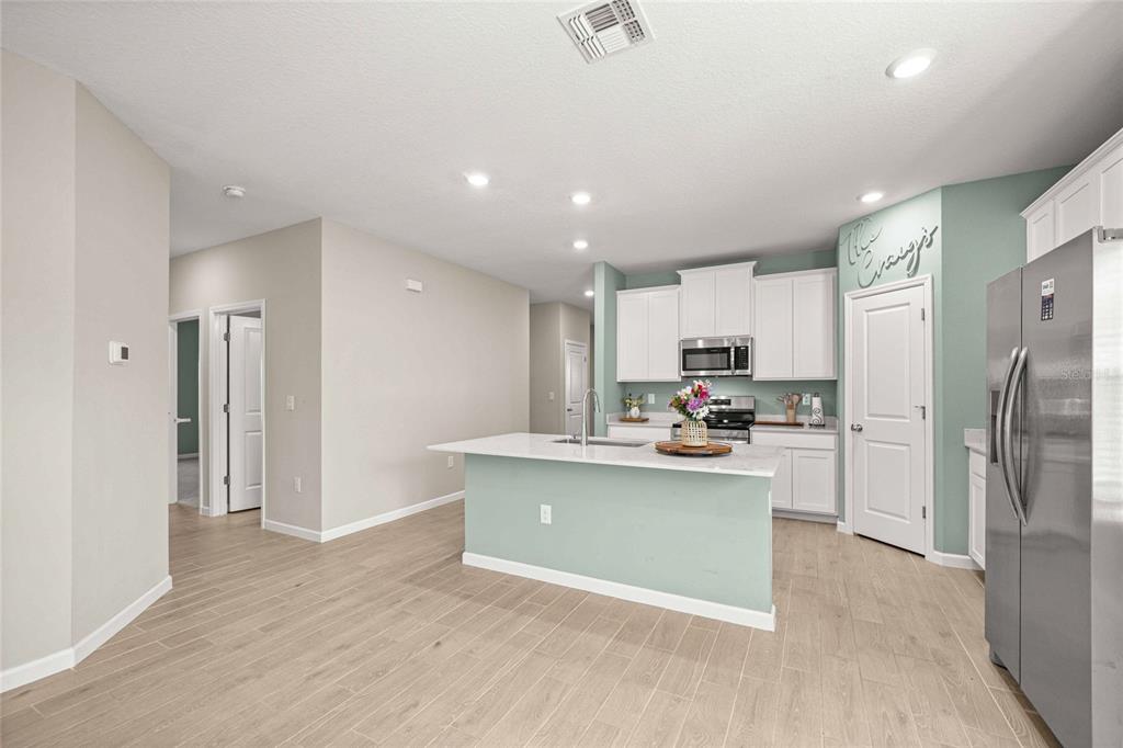 1875 Northwest 44th Court Road Ocala, FL 34482 - Photo 12 of 47 Gallery Image 12
