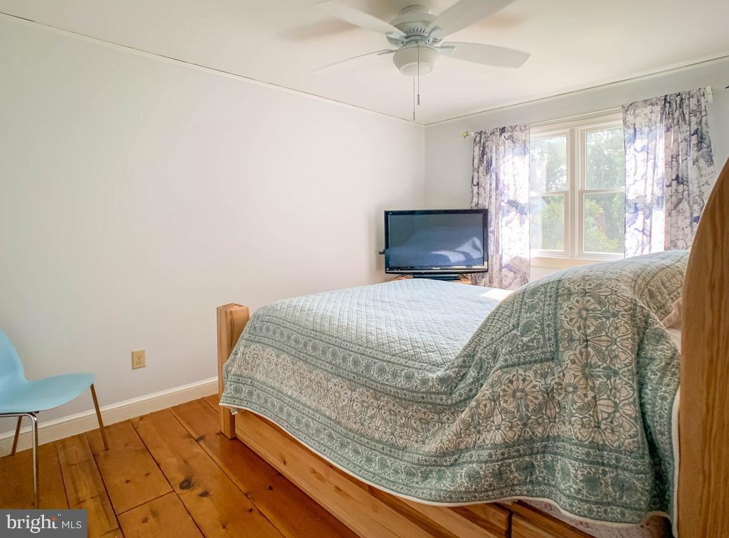 348 Michael Road Yardley, PA 19067 - Photo 17 of 26 Bedroom 2